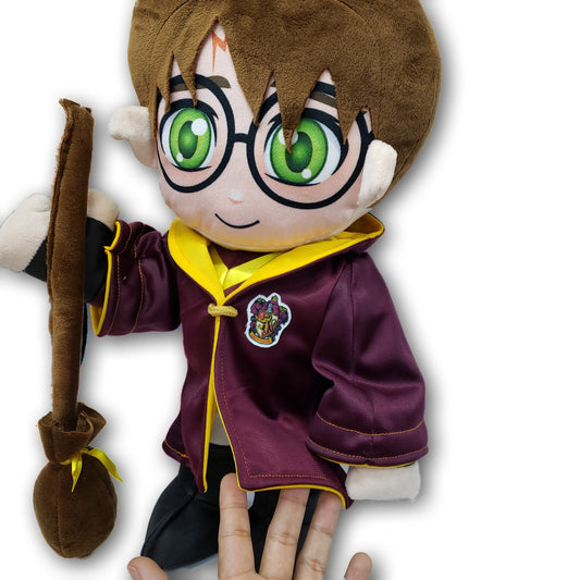 Harry Potter Peluche Quidditch uniforme con Escoba 42 cms