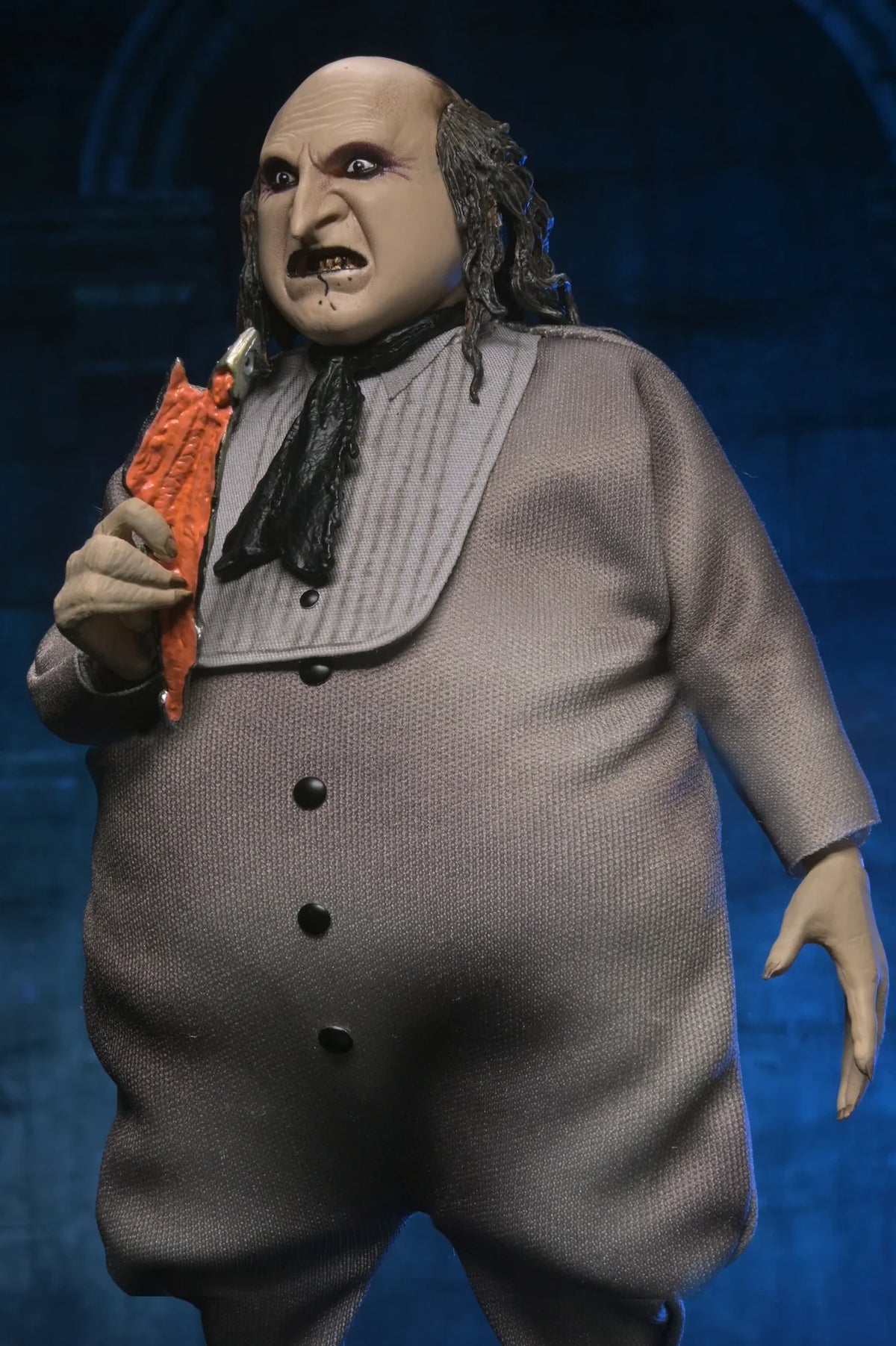 Figura el pinguino neca