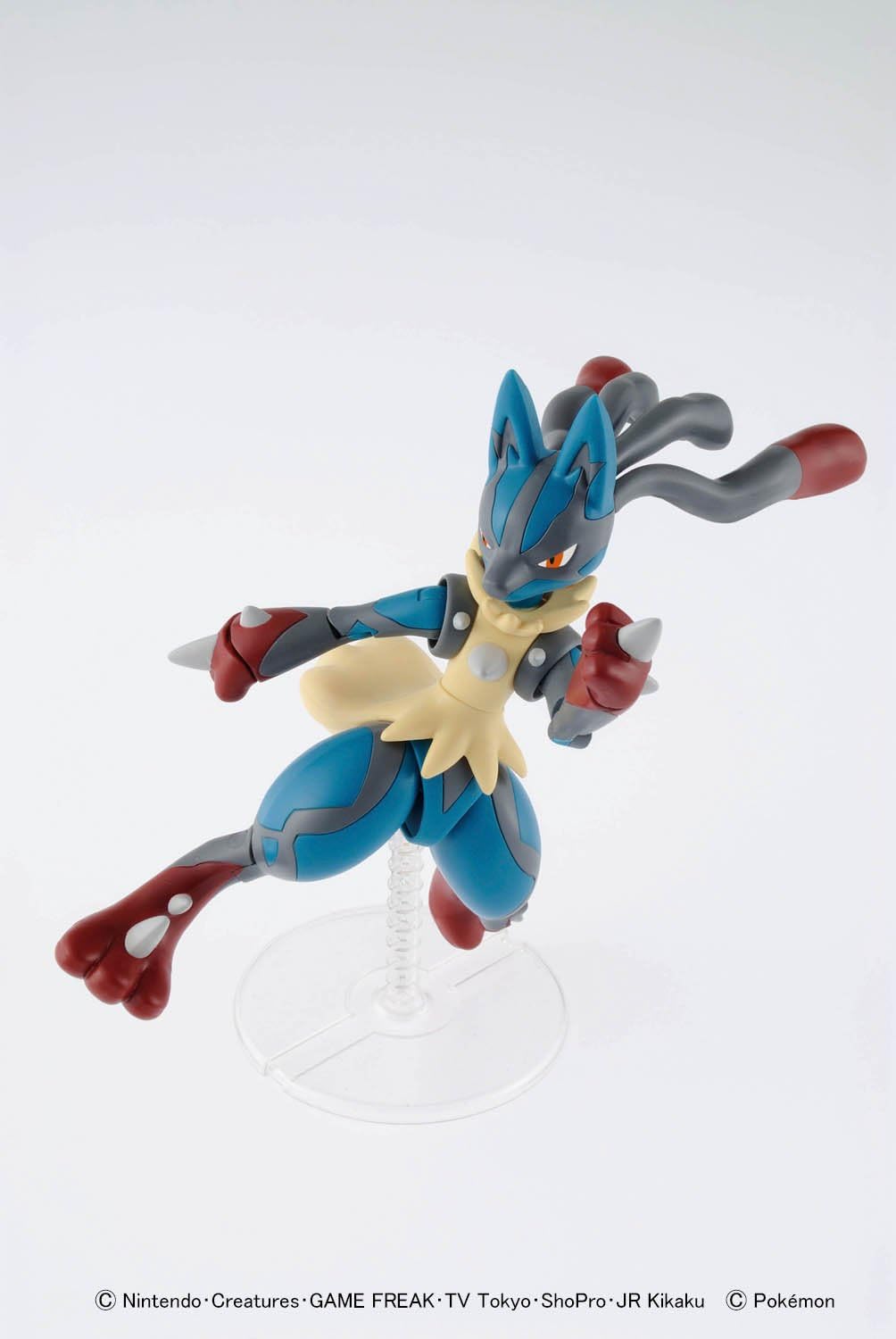 Figura Model Kit Mega Lucario Pokemon Bandai