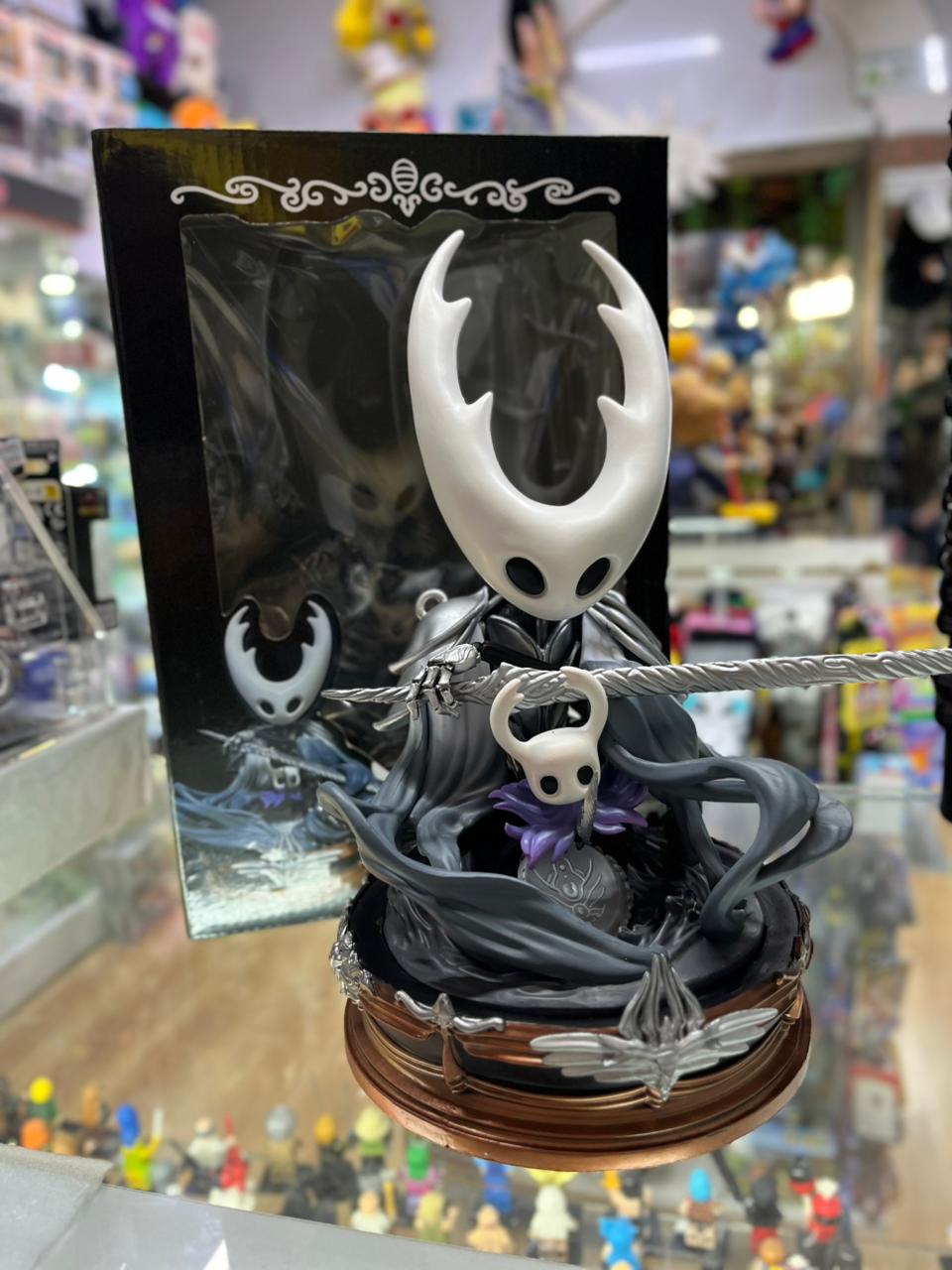 Figura Hollow Knight Pure Vessel