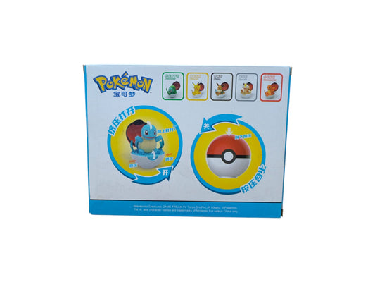 Figura Pokemon Squirtle con pokebola