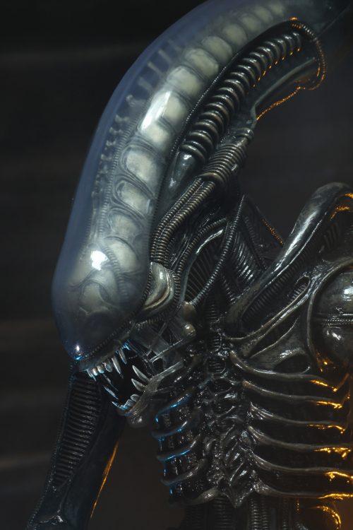 Figura Alien Neca escala 1/4