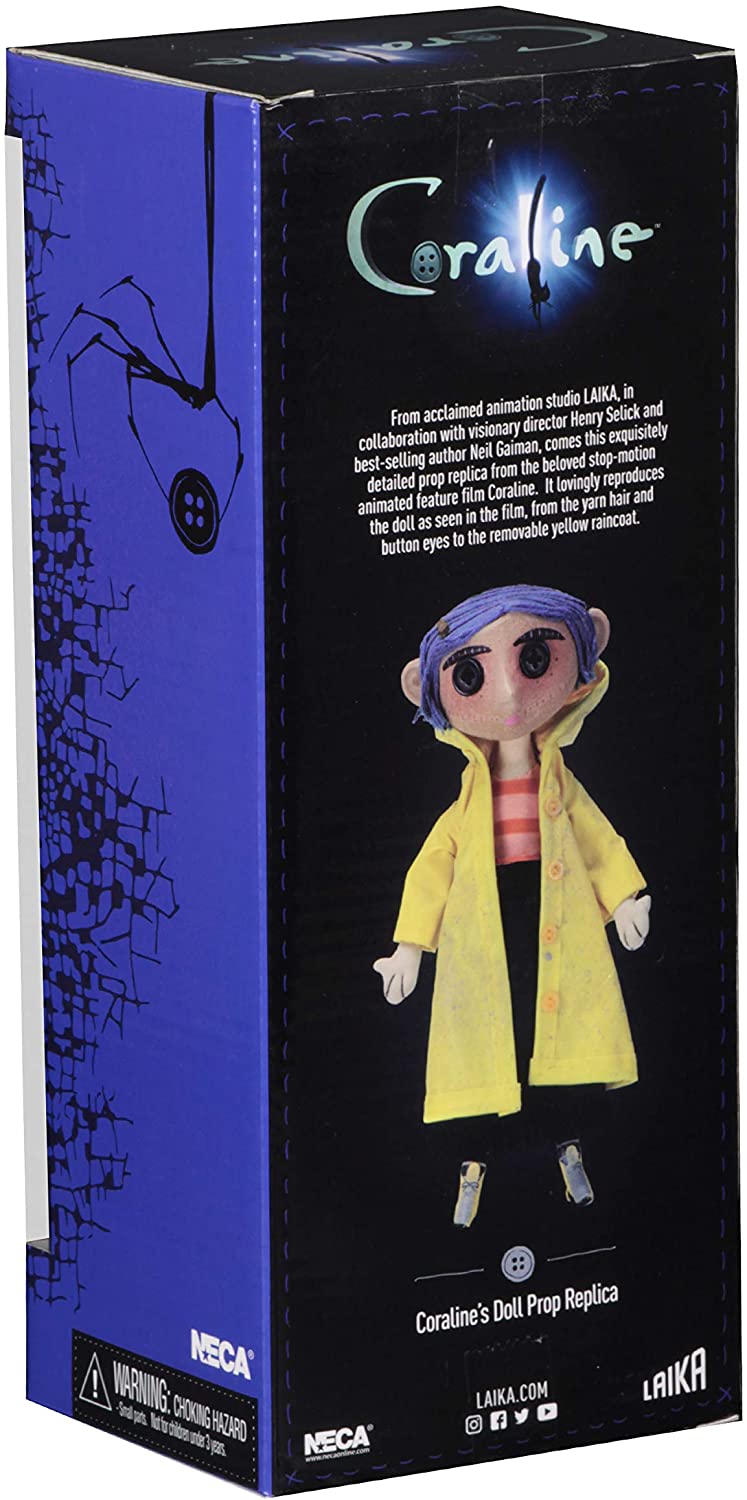 Figura Coraline Ropa en Tela 22 CM Neca